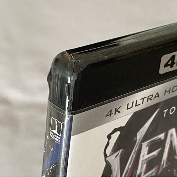 4K Venom DVD - Picture 4 of 5